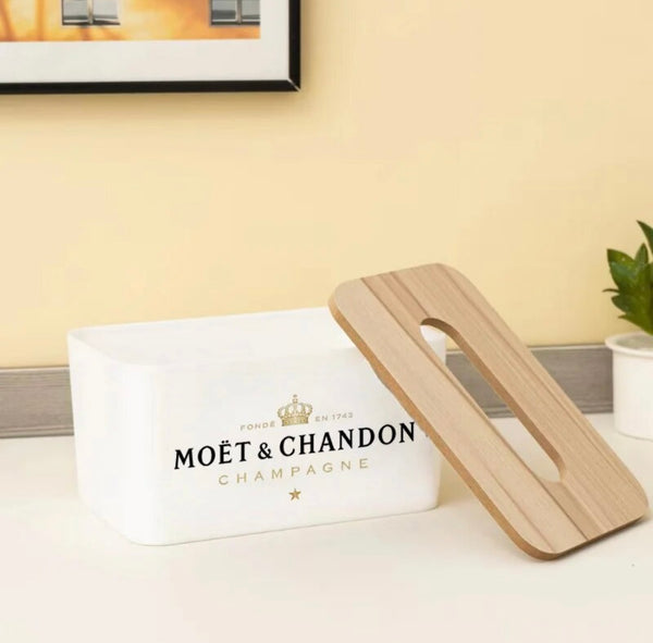 M&C Tissue Container